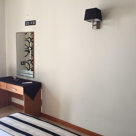 Вилла Casa Violeta Mexilhoeira Grande Экстерьер фото